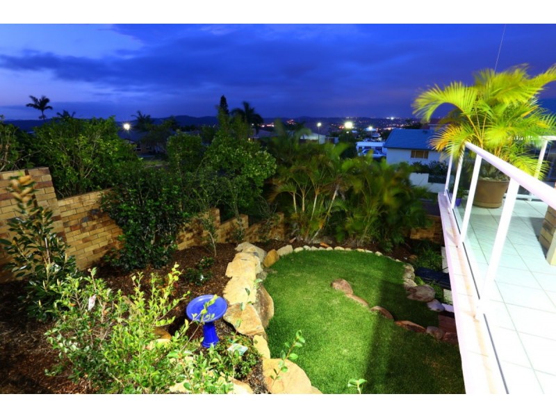 14 Parklane Place, Highland Park QLD 4211