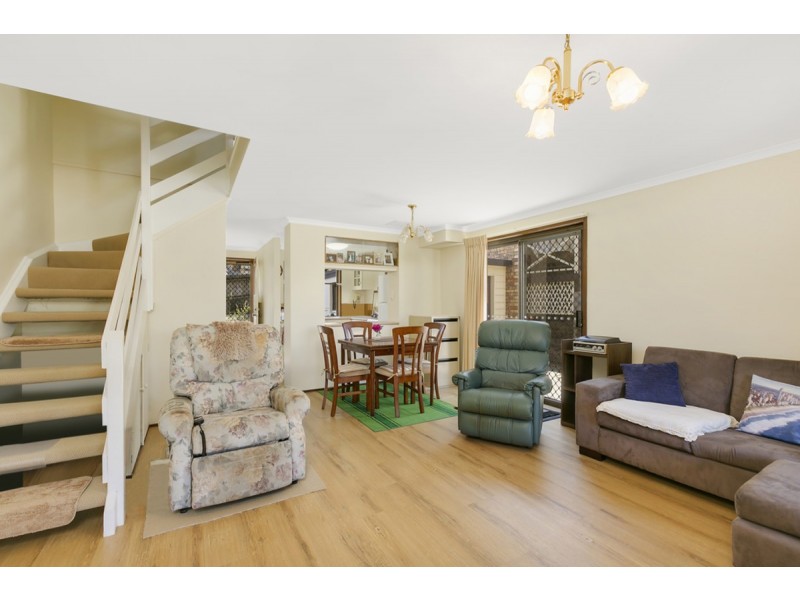 4/8 Mylor Street, Nerang QLD 4211