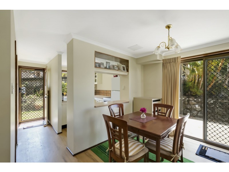 4/8 Mylor Street, Nerang QLD 4211