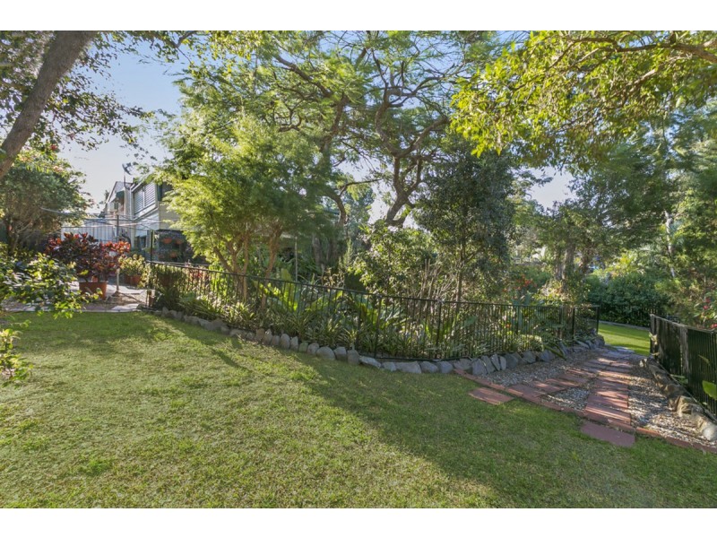 34 Yarrimbah Drive, Nerang QLD 4211