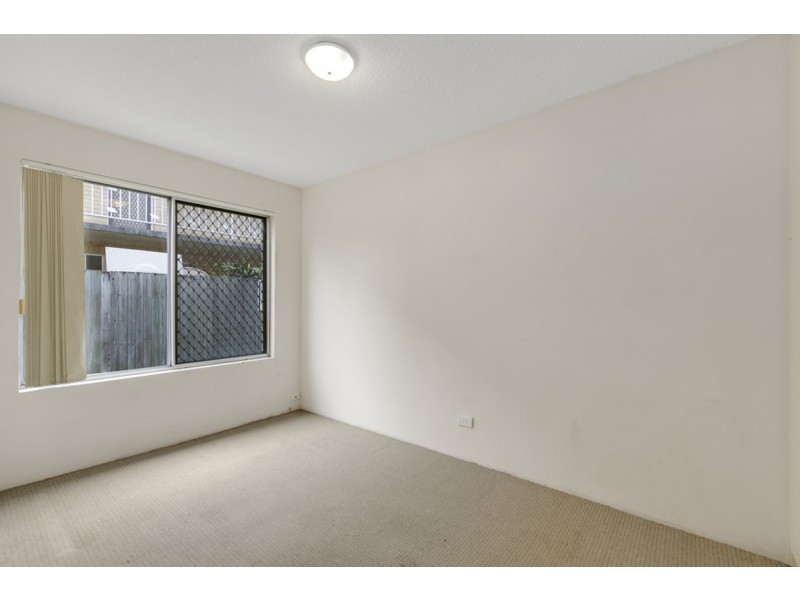 3/37 Burra Street, Surfers Paradise QLD 4217