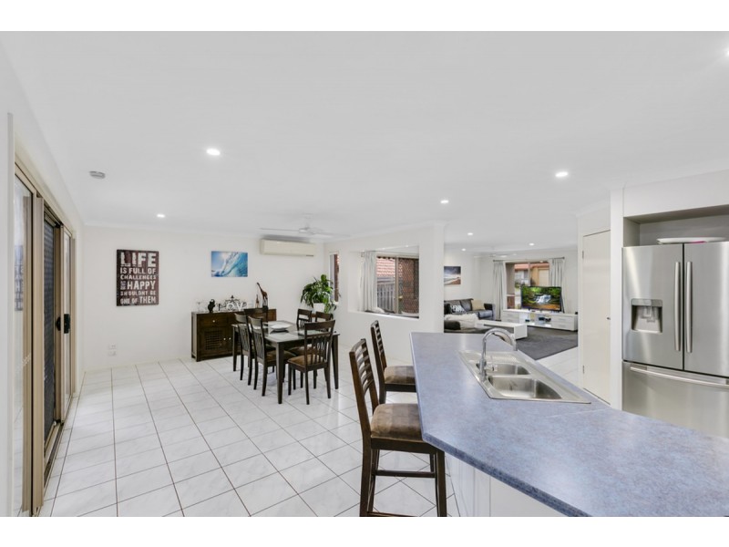 5 Rata Place, Nerang QLD 4211
