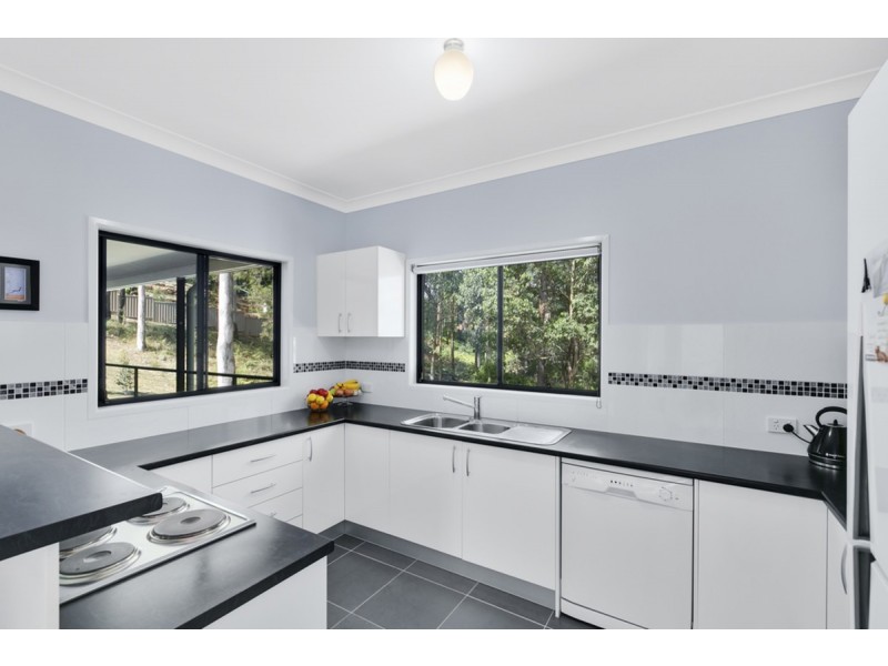 17 Kookaburra Drive, Gilston QLD 4211