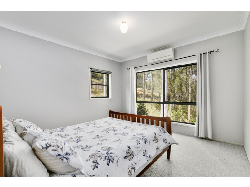 17 Kookaburra Drive, Gilston QLD 4211