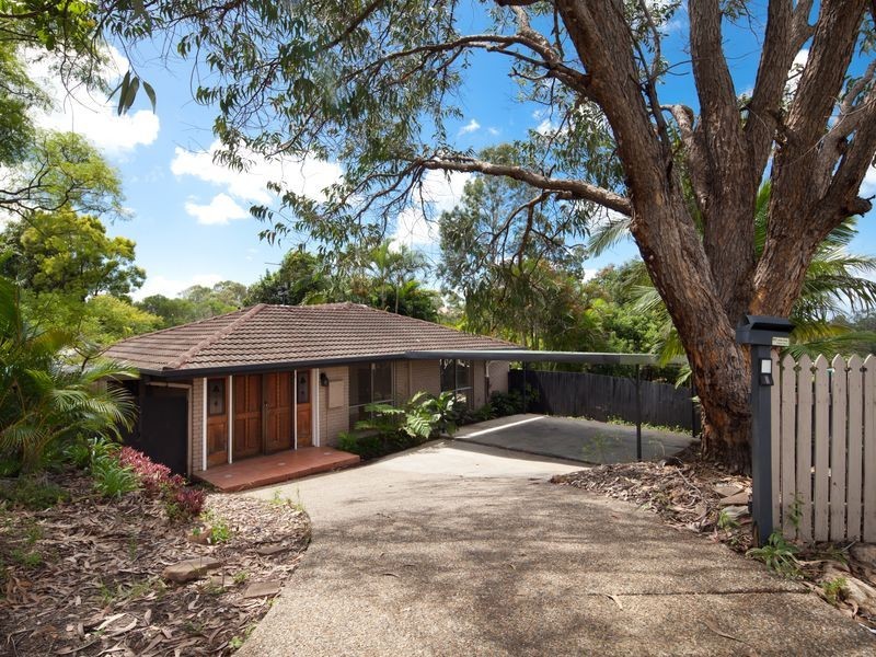 6 Wirraway Place, Worongary QLD 4213