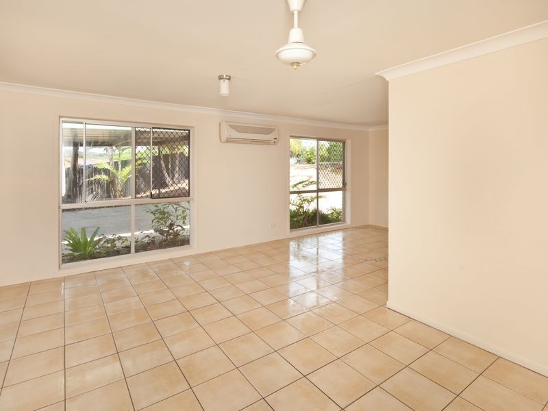 6 Wirraway Place, Worongary QLD 4213