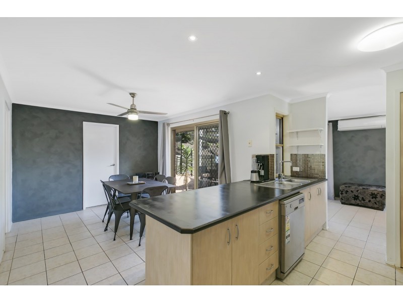 20 Sue Court, Highland Park QLD 4211