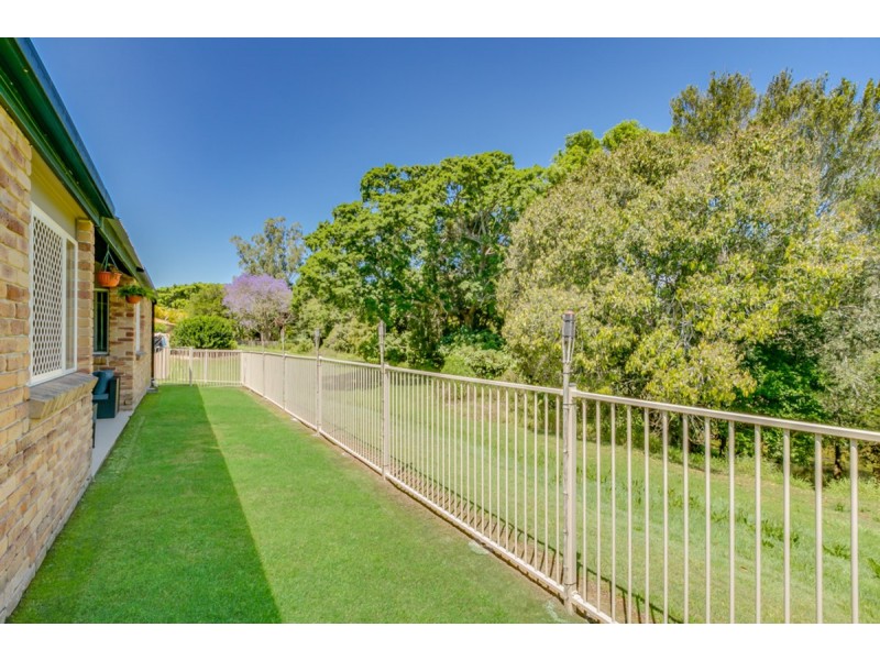 10 Blue Lagoon Court, Nerang QLD 4211