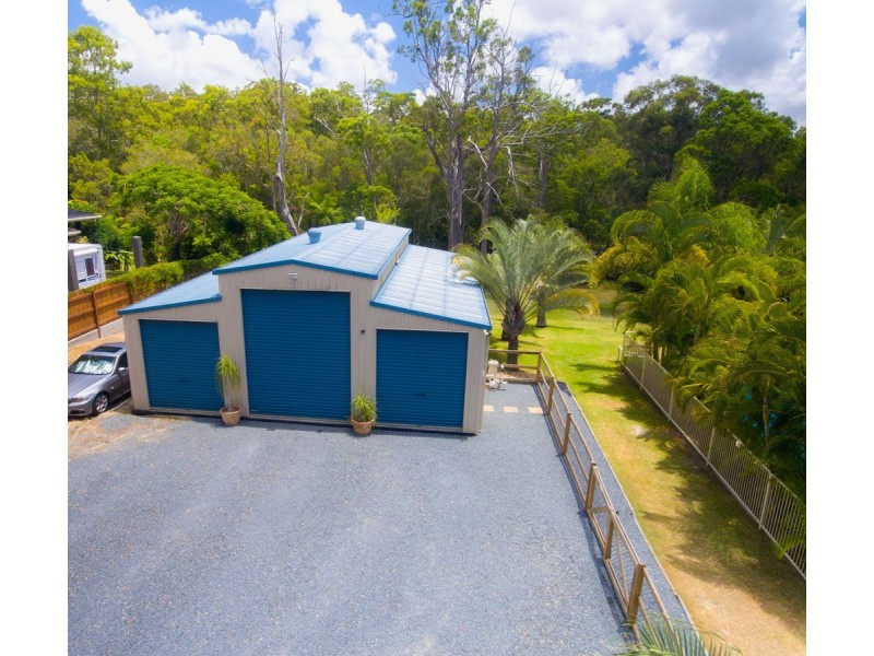 135 Castle Hill Drive, Gaven QLD 4211
