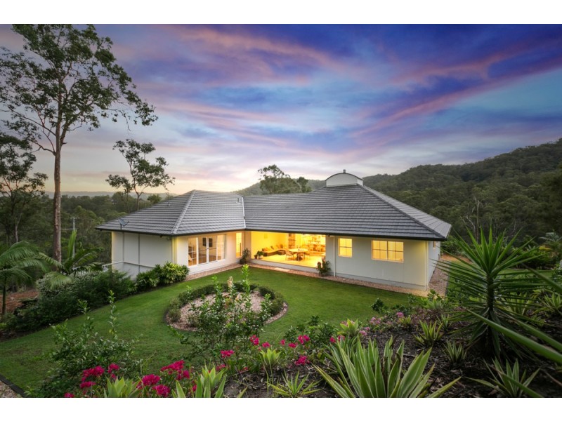 1 Carole Drive, Nerang QLD 4211