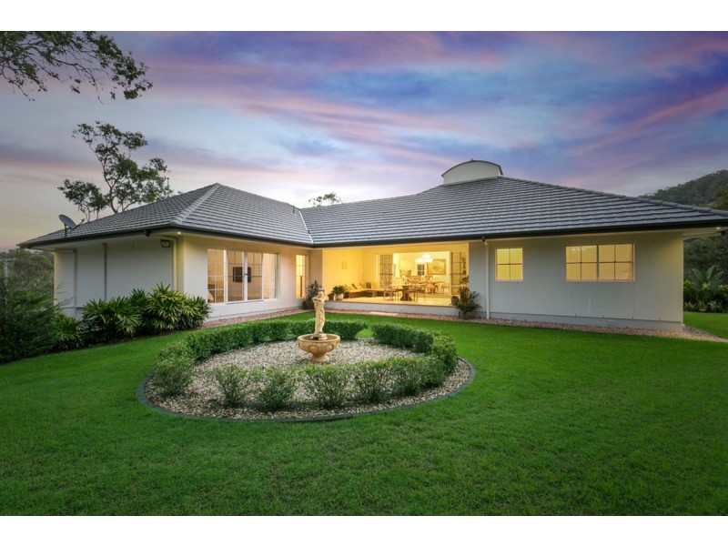 1 Carole Drive, Nerang QLD 4211
