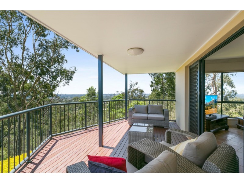 10 Ramada Place, Highland Park QLD 4211