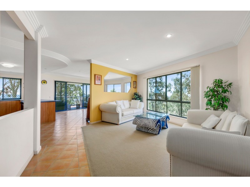 10 Ramada Place, Highland Park QLD 4211