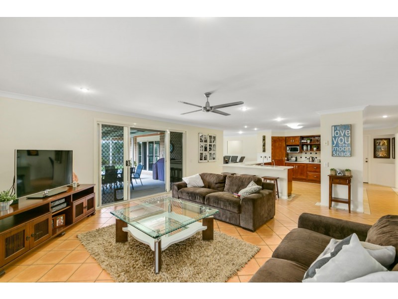 120-122 Banyula Drive, Gaven QLD 4211