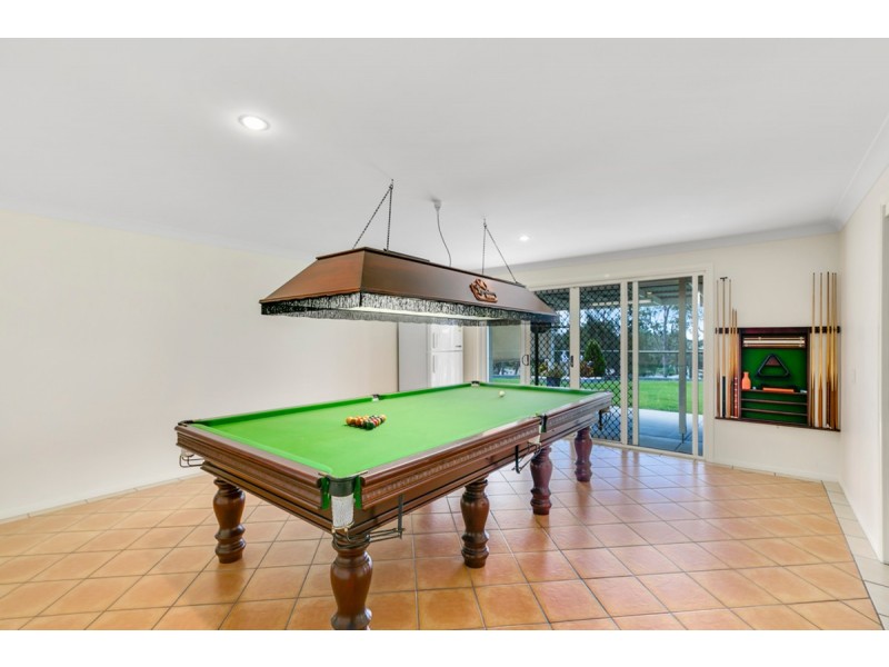 120-122 Banyula Drive, Gaven QLD 4211