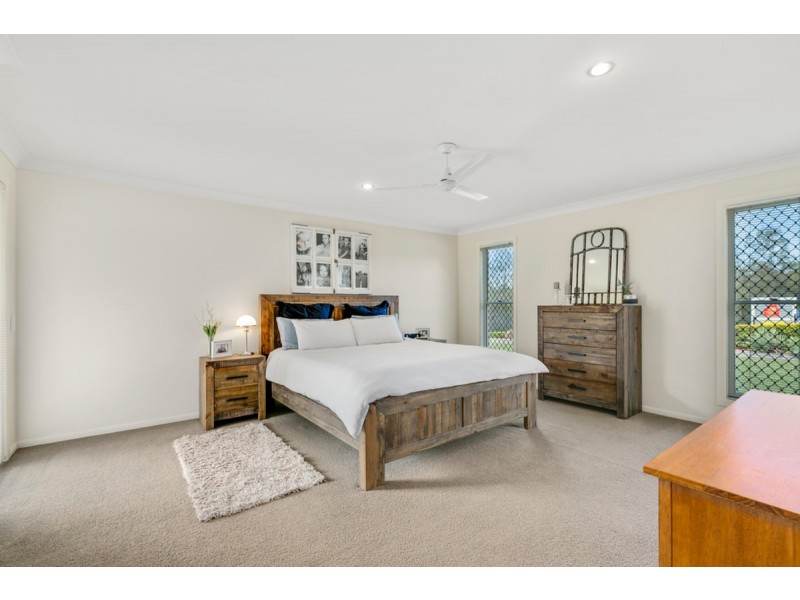 120-122 Banyula Drive, Gaven QLD 4211