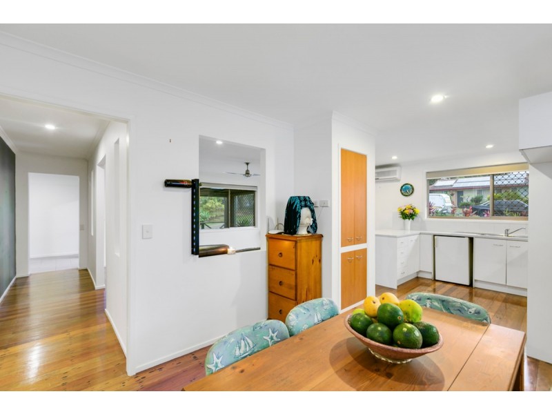 1 Mitchell Avenue, Molendinar QLD 4214