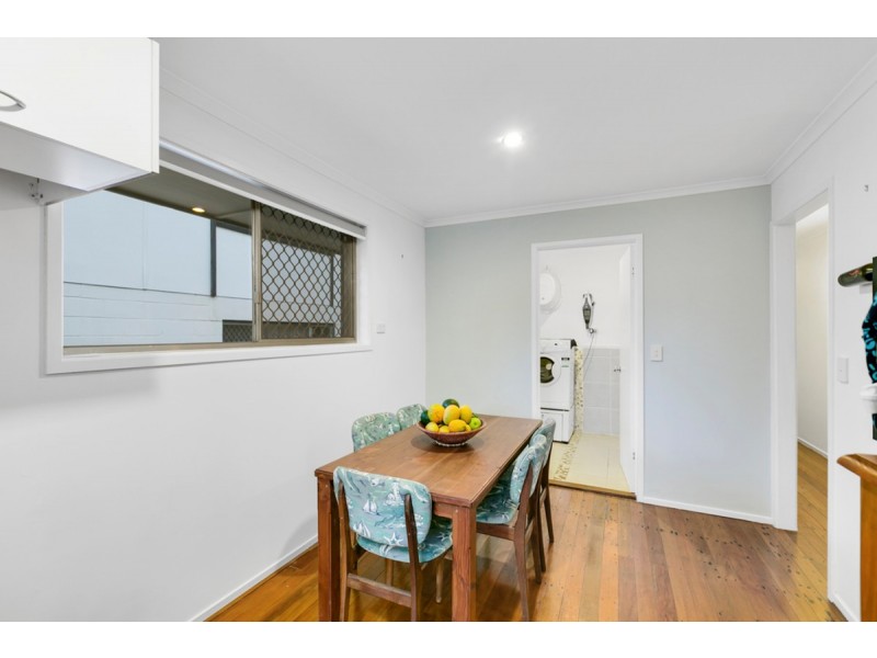 1 Mitchell Avenue, Molendinar QLD 4214