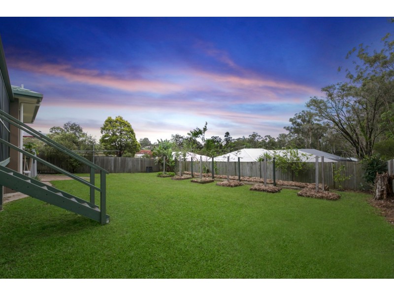 1 Mitchell Avenue, Molendinar QLD 4214