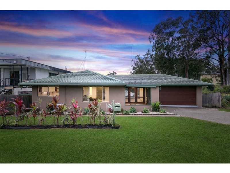 1 Mitchell Avenue, Molendinar QLD 4214