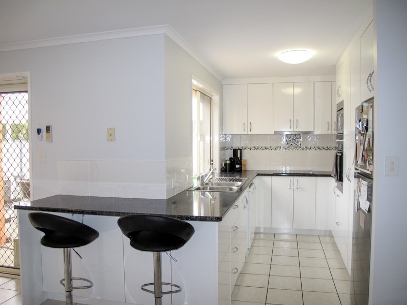 22 Oakdale Avenue, Nerang QLD 4211