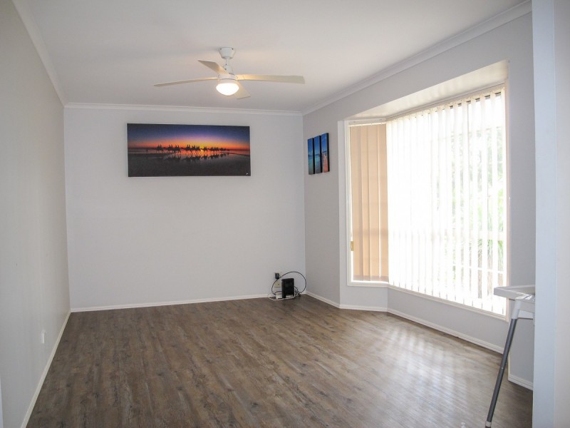 22 Oakdale Avenue, Nerang QLD 4211