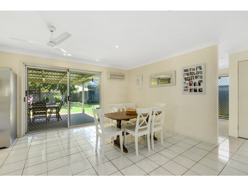 16 Merloo Drive, Nerang QLD 4211