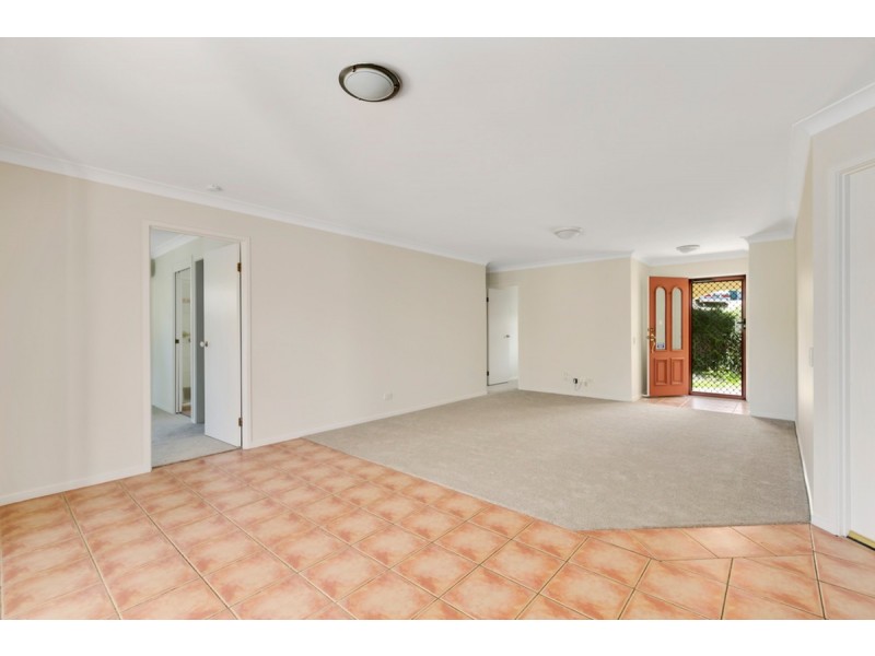 41 Paddington Drive, Carrara QLD 4211