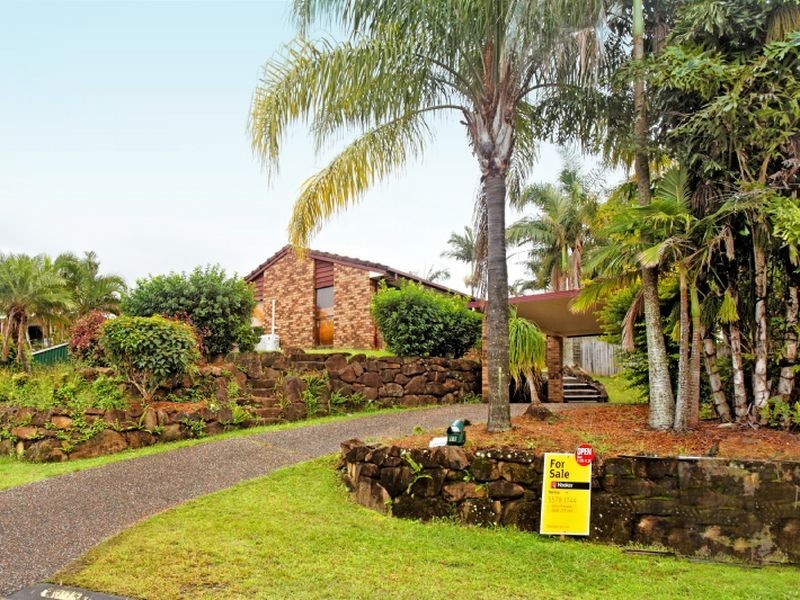 11 Cambridge Court, Carrara QLD 4211