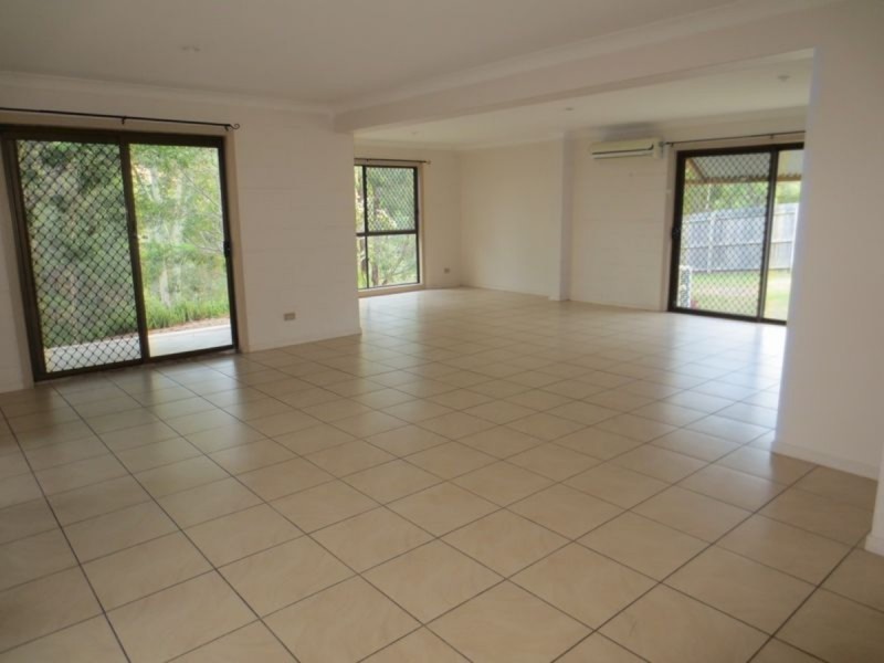 20 Fallon Court, Worongary QLD 4213