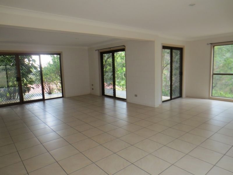 20 Fallon Court, Worongary QLD 4213