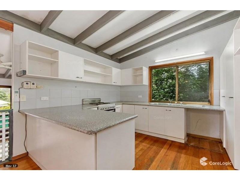 10 Ivy Street, Carrara QLD 4211