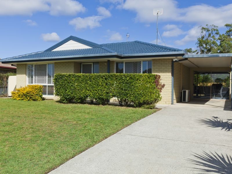 32 Saxon Court, Nerang QLD 4211