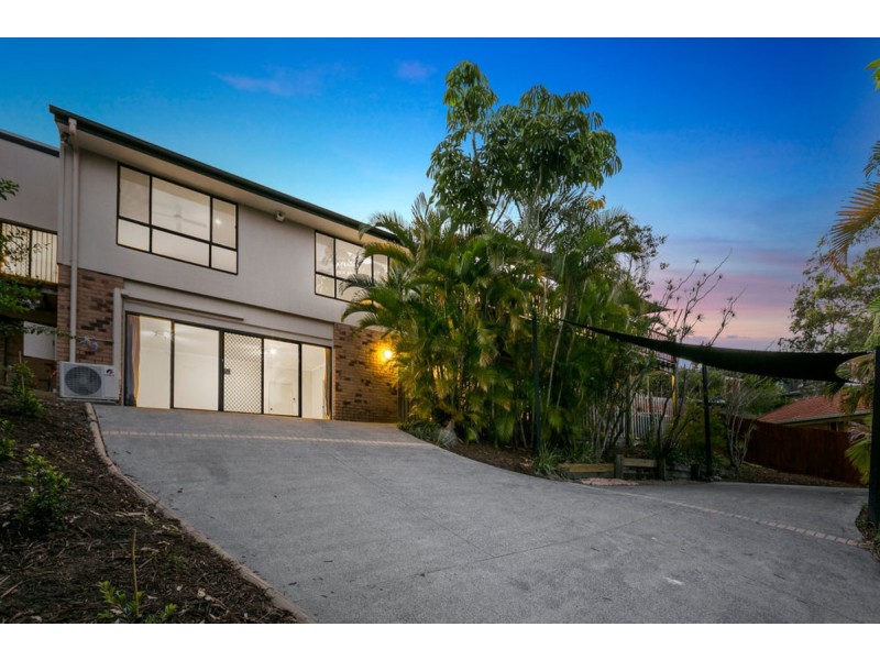 7 Rob Roy Court, Highland Park QLD 4211
