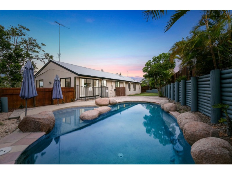 7 Rob Roy Court, Highland Park QLD 4211