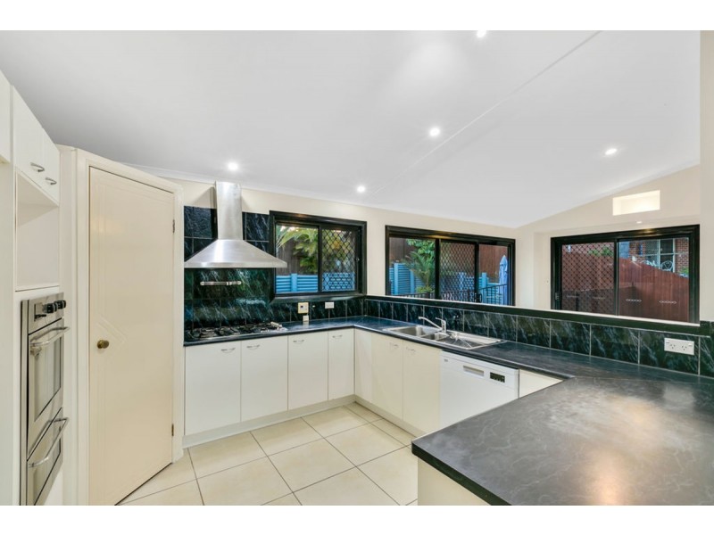 7 Rob Roy Court, Highland Park QLD 4211