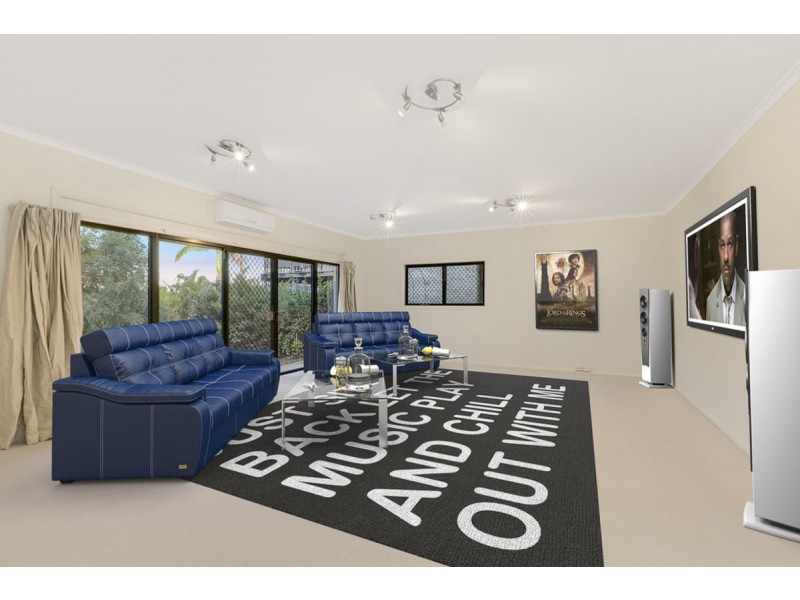 7 Rob Roy Court, Highland Park QLD 4211