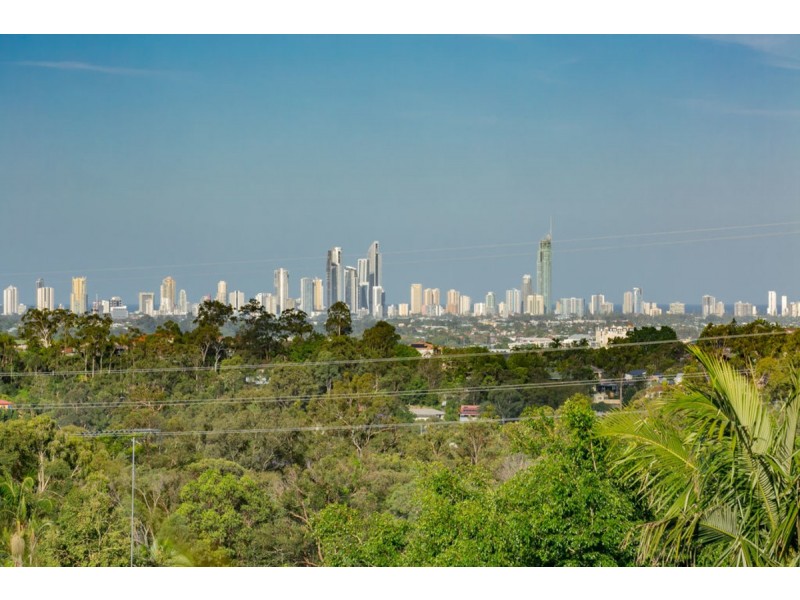 7 Rob Roy Court, Highland Park QLD 4211