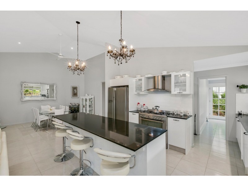 22 Meander Court, Ormeau Hills QLD 4208