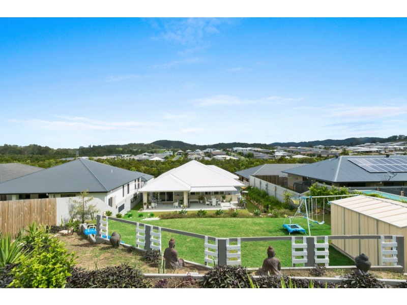 22 Meander Court, Ormeau Hills QLD 4208