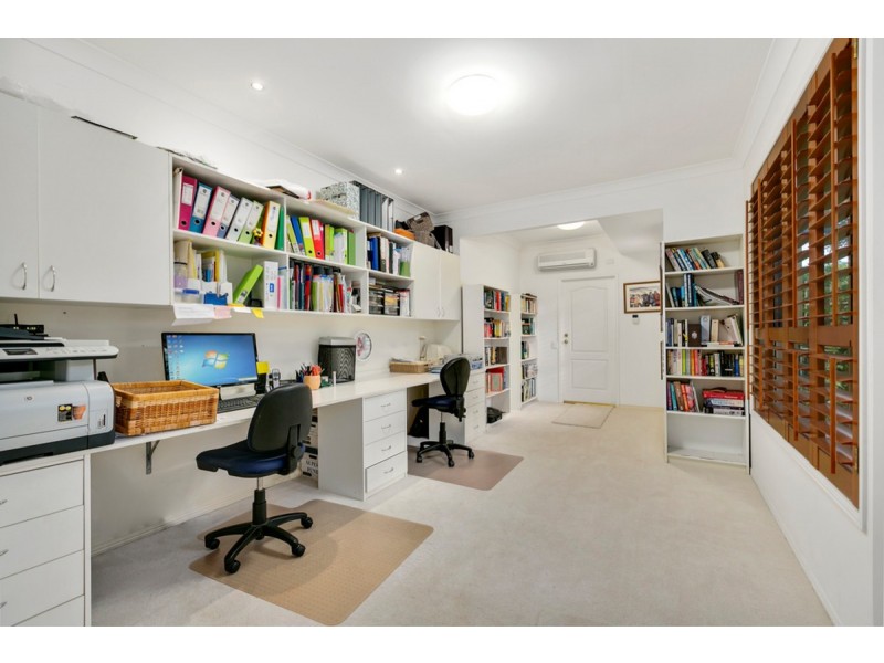 21 Byfield Court, Nerang QLD 4211