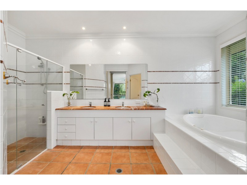 21 Byfield Court, Nerang QLD 4211