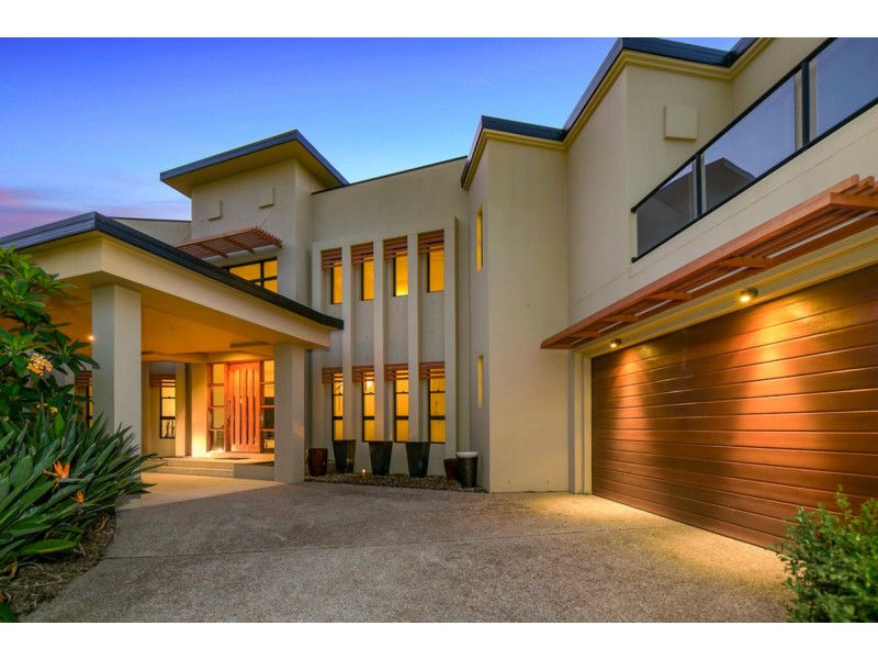 27 Lakelands Drive, Merrimac QLD 4226