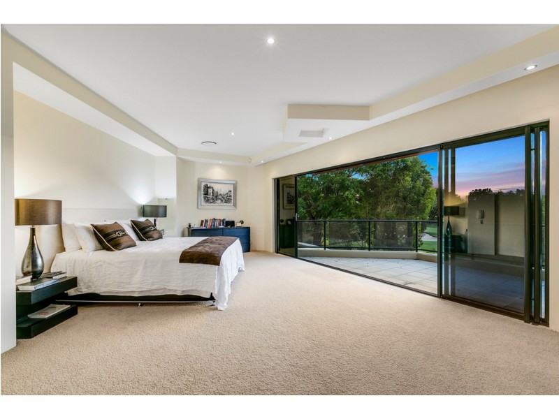 27 Lakelands Drive, Merrimac QLD 4226