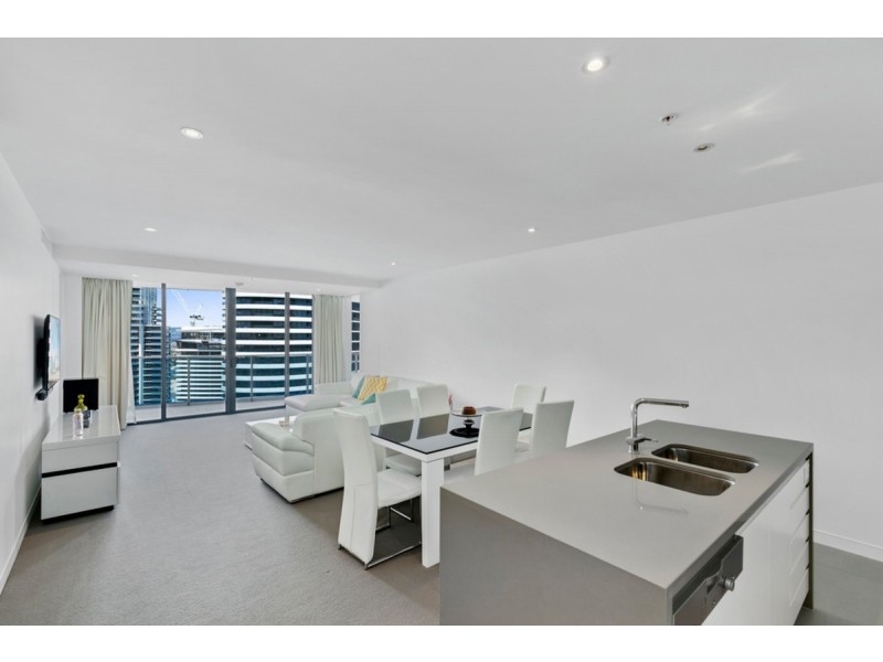 2107/1 Oracle Boulevard, Broadbeach QLD 4218