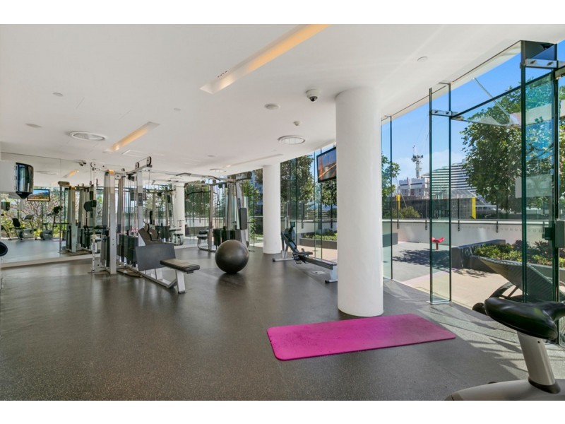 2107/1 Oracle Boulevard, Broadbeach QLD 4218