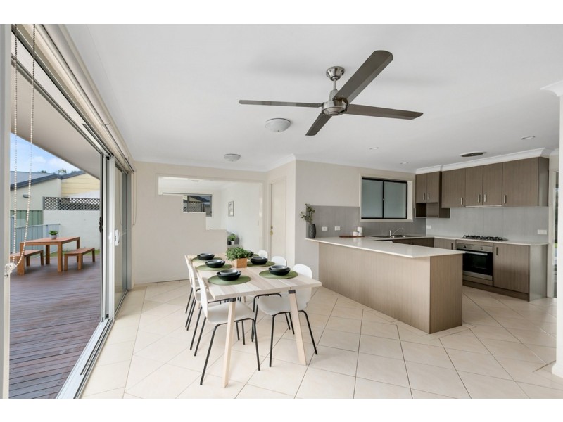 141 Alison Road, Carrara QLD 4211