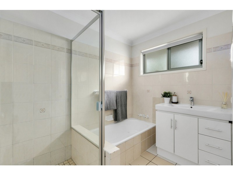 141 Alison Road, Carrara QLD 4211