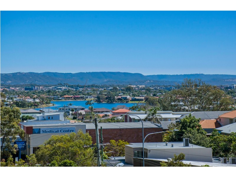 9/6 Stanley Street, Burleigh Heads QLD 4220