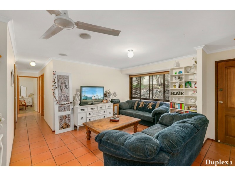 1/7 Gumbeel Court, Highland Park QLD 4211